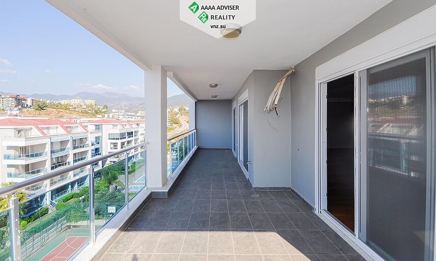 Realty Turkey Penthouse Alanya, Table: 35