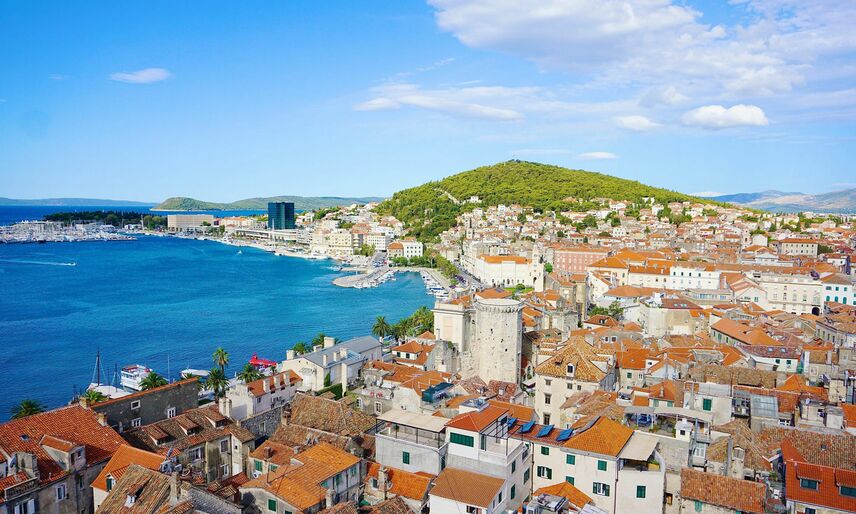 <br />
Advantages residence permit in Croatia program