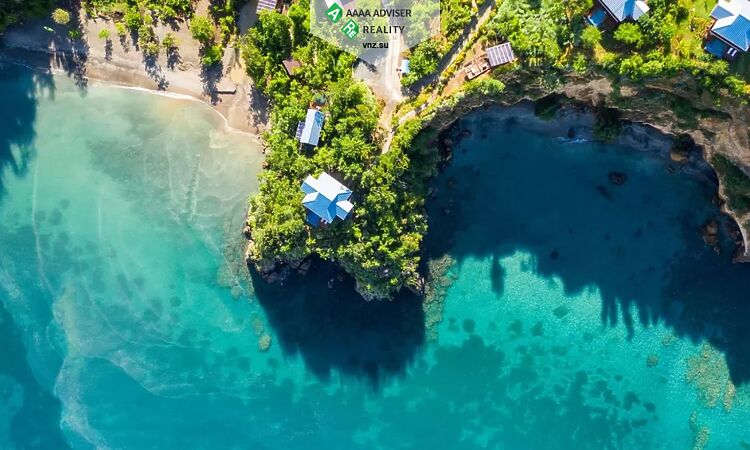 Realty Dominica Secret Bay: 11