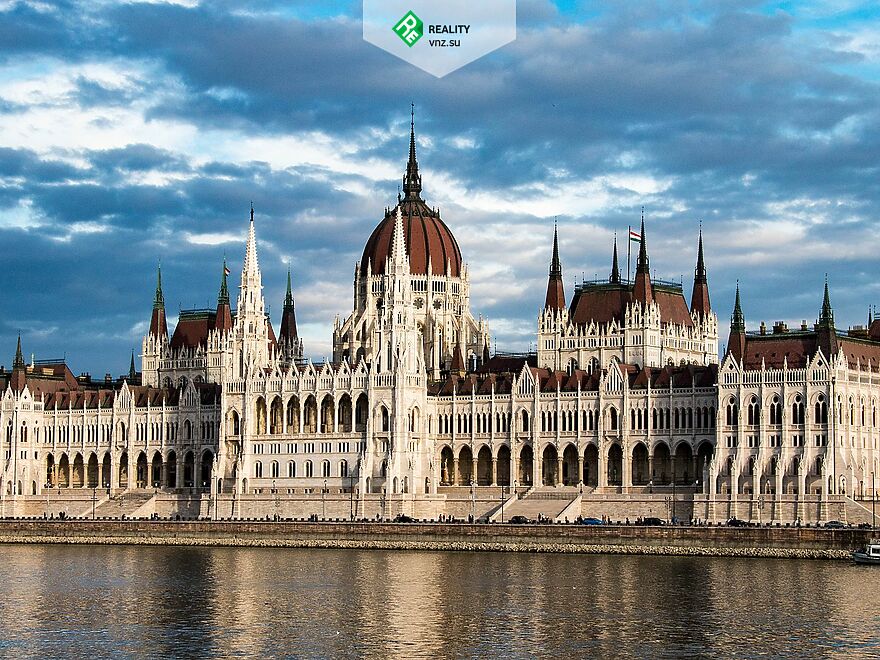 Residence permit in Hungary. Residence permit in Hungary. AAAA ADVISER LLC