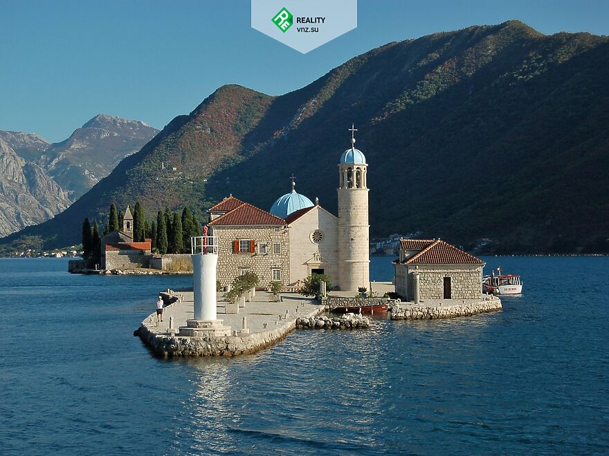 Montenegrin passport for investment. AAAA ADVISER LLC
